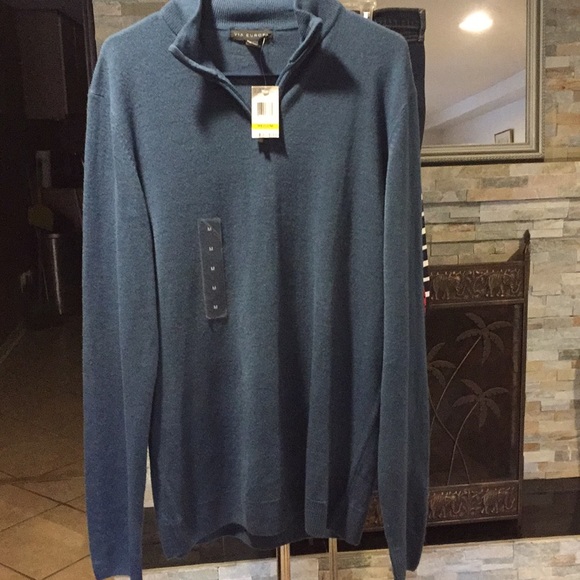 Via Europa Other - Via Europa Sweater NWT